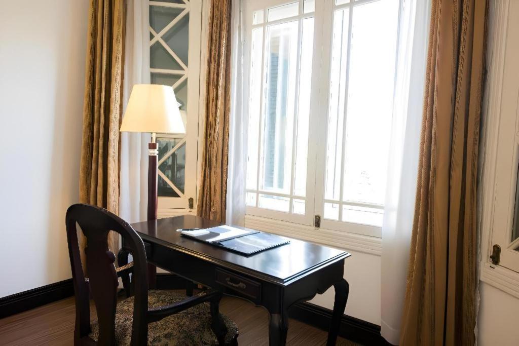 Hoa Binh Hotel Hanoi Bagian luar foto