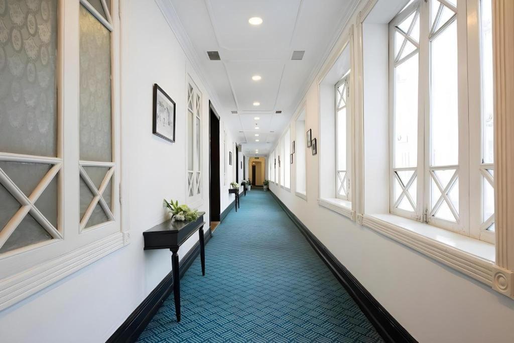 Hoa Binh Hotel Hanoi Bagian luar foto